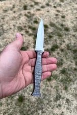 Ideal Vintage Design Boot Knife Carbon Steel Double Edged Blade Damascus Handle