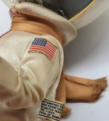 Vintage Snoopy PEANUTS NASA Astronaut 1969 With Helmet & Flight Safety Case - Picture 6 of 10