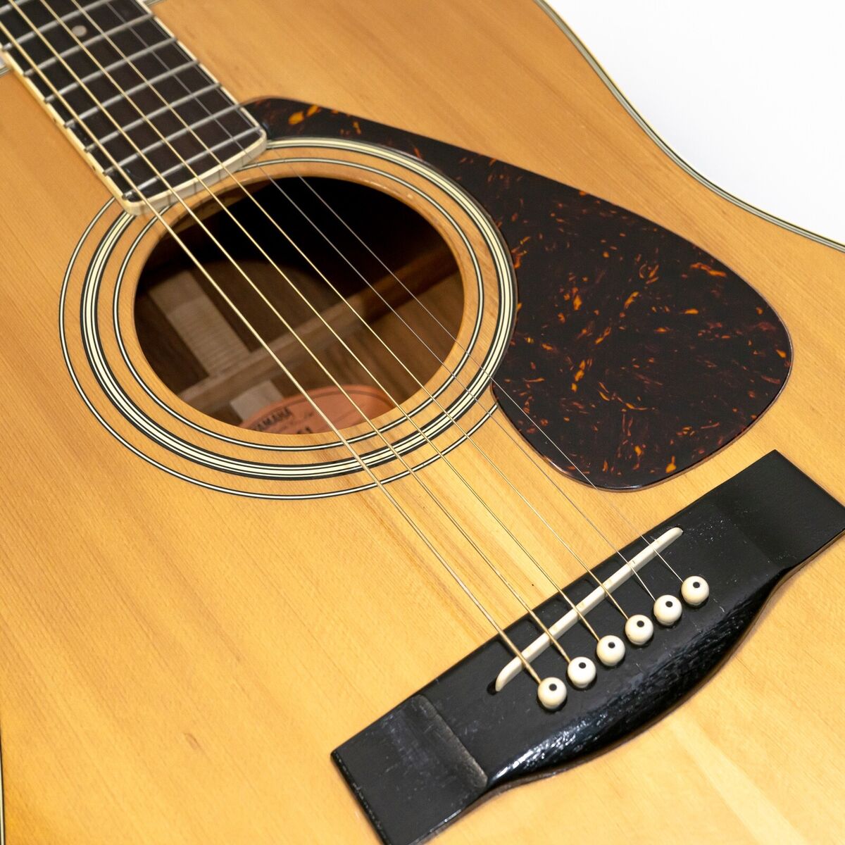 Yamaha FG-251 Dreadnought Acoustic Guitar - Orange Label Yamaha FG-251 Dreadnought Acoustic Guitar - Orange Label