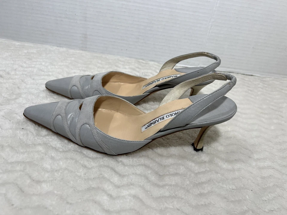 Manolo Blahnik Mujer Talla 35 EE. UU. 4,5-5 Gris Cuero Sin Cordones Punta Zapatos Foto 4 de 4