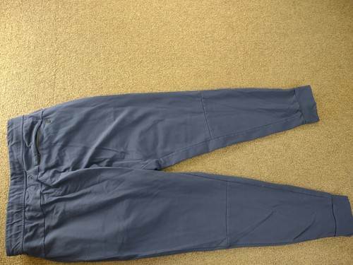 Pantalones Jogger 32/32 Nuevos con Etiquetas Public Rec Todos los Días Nylon Elastizados Cintura Elástica - Imagen 4 de 5