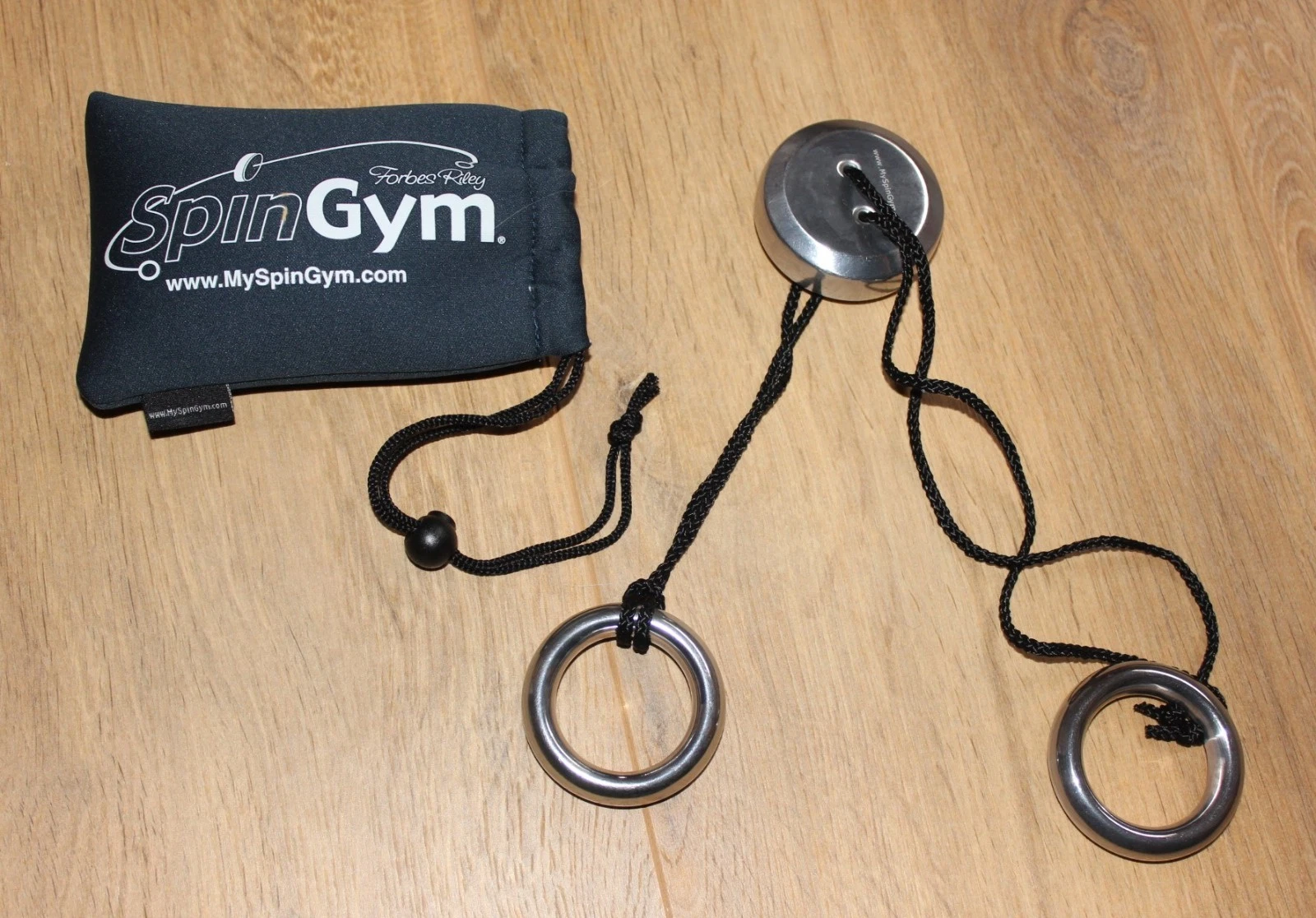 Forbes Riley Spin Gym Portable Fitness Device Silver with a bag