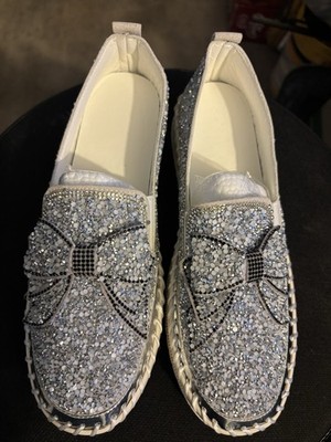 MJCM SARL Silver Rhinestone Bow Slip-On Round Toe Flats for Women