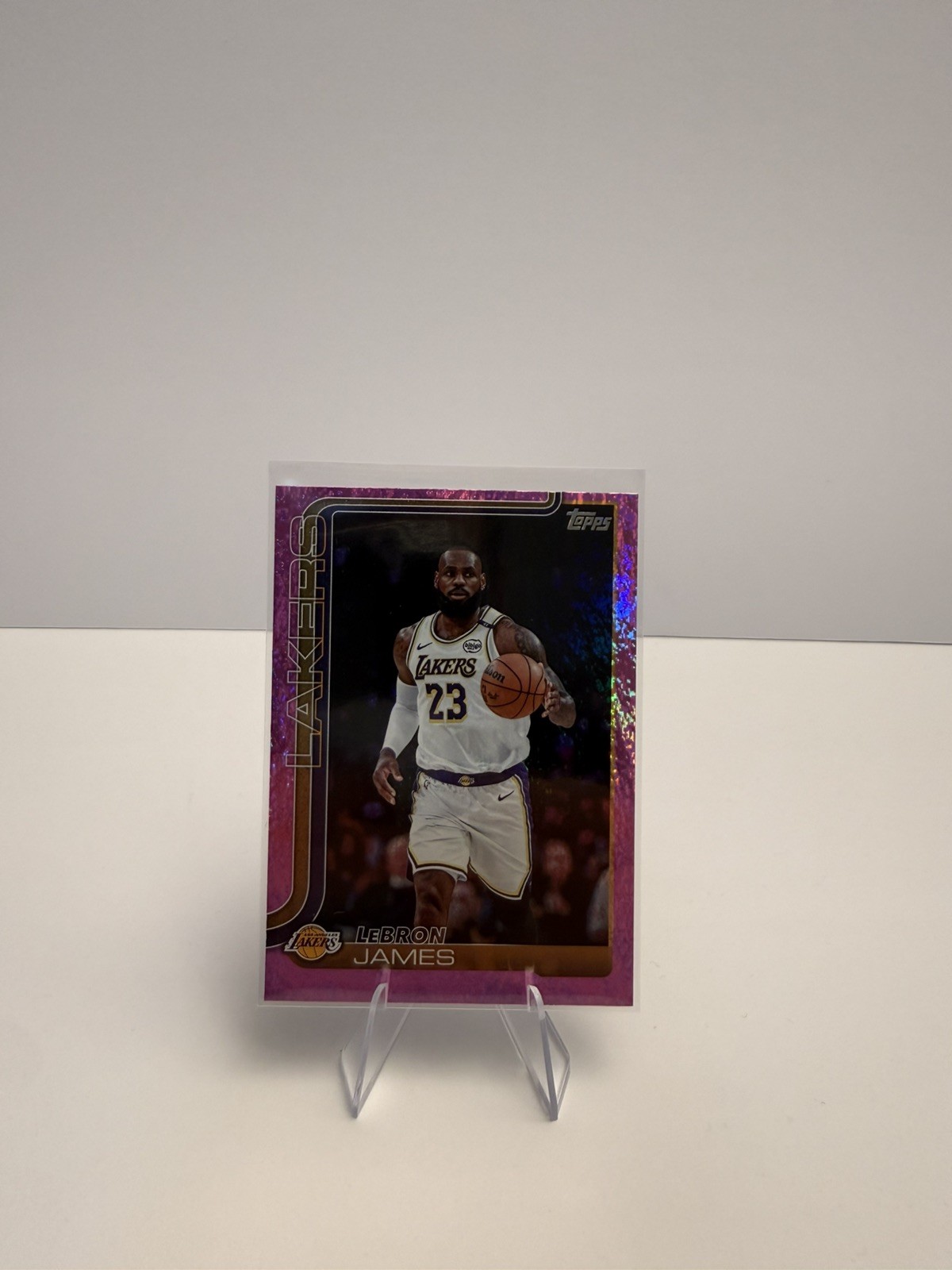 2025-26 Topps NBA LeBron James Pink Holo Foil #150 LA Lakers