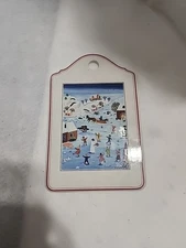 Villeroy & Boch Naif Christmas Cheese & Cracker Board 752083 8 Inches