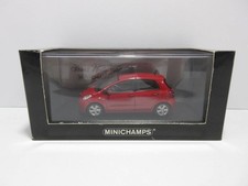 1/43 Minichamps Toyota Yaris 2nd Generation Vitz 2005 Mini Car Red