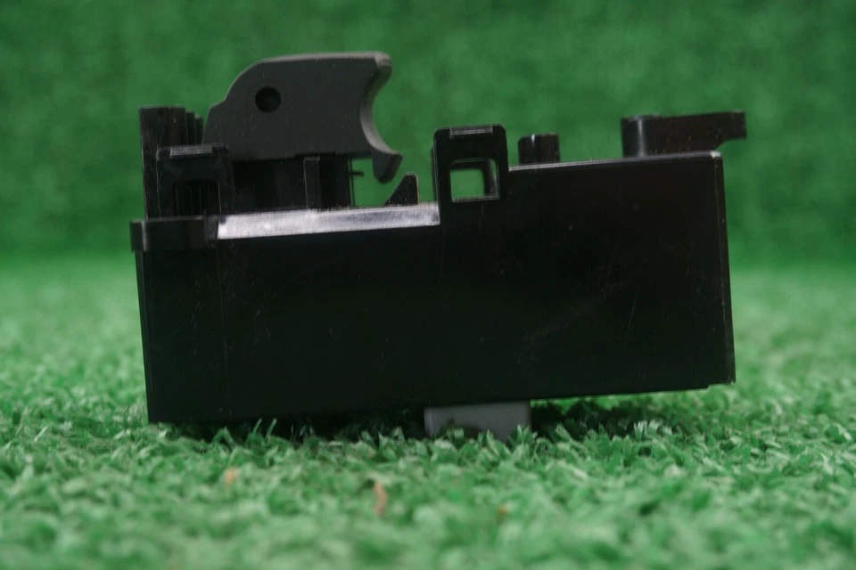 Interruptor de janela 2008 INFINITI M35 LADO DIREITO DO PASSAGEIRO fabricante de equipamento original - Imagem 3 de 4