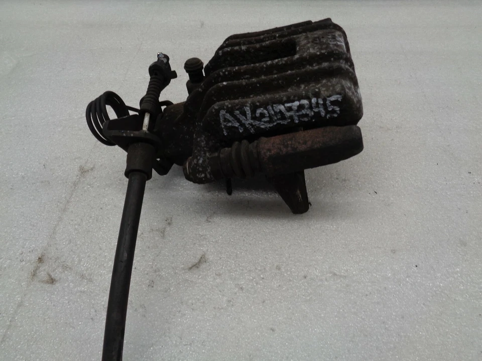 Pinza de freno trasera derecha pasajero Audi A6 1998-2004 OEM AK2107345 Foto 3 de 4