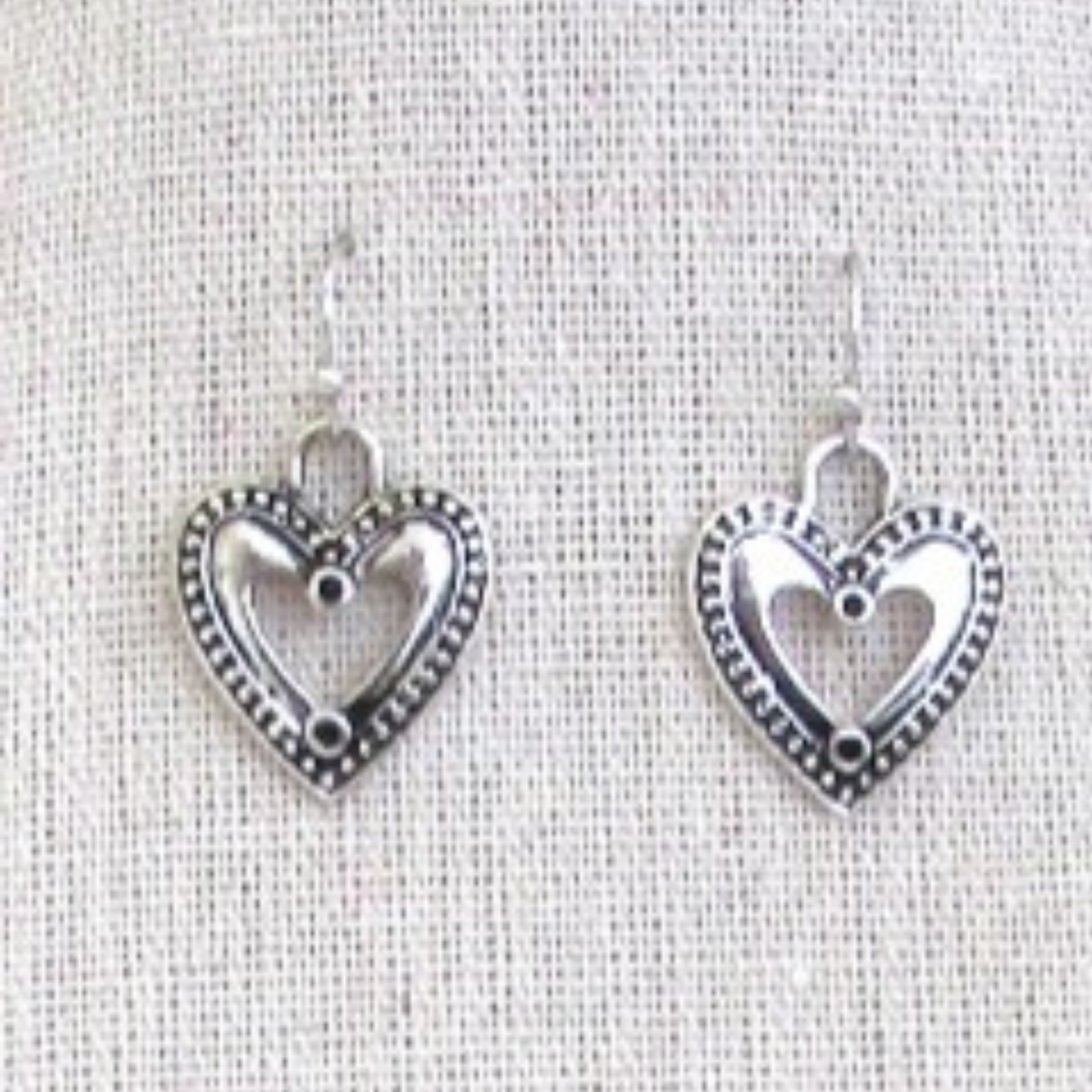 Set collana e orecchini maglia cuore rustico vintage argento e oro foto 3