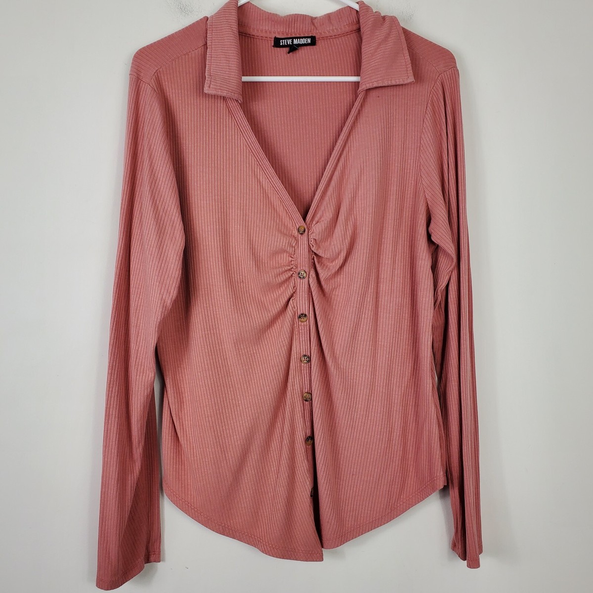 Steve Madden Ribbed Long Sleeve Womens Size L Slouchy Button Up Collared V  Neck