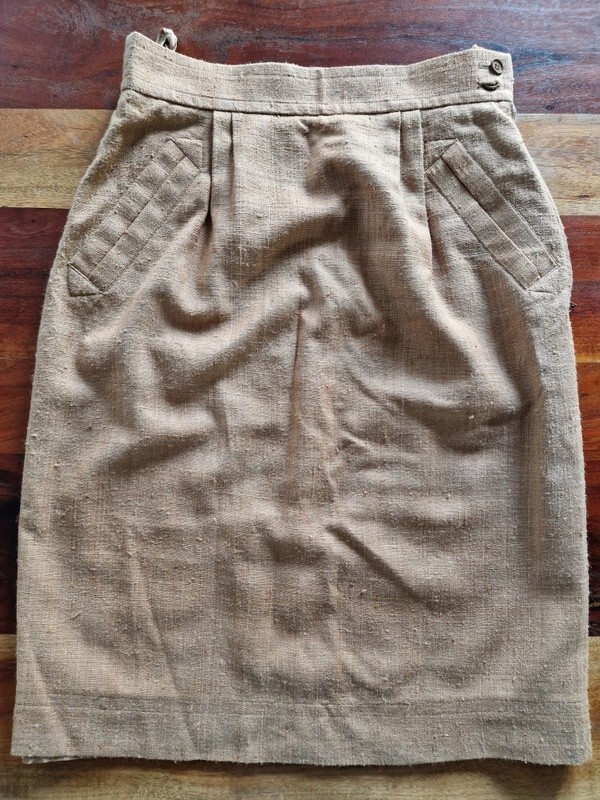 Yves Saint Laurent Rive gauche Jupe droite en soie marron Taille 42