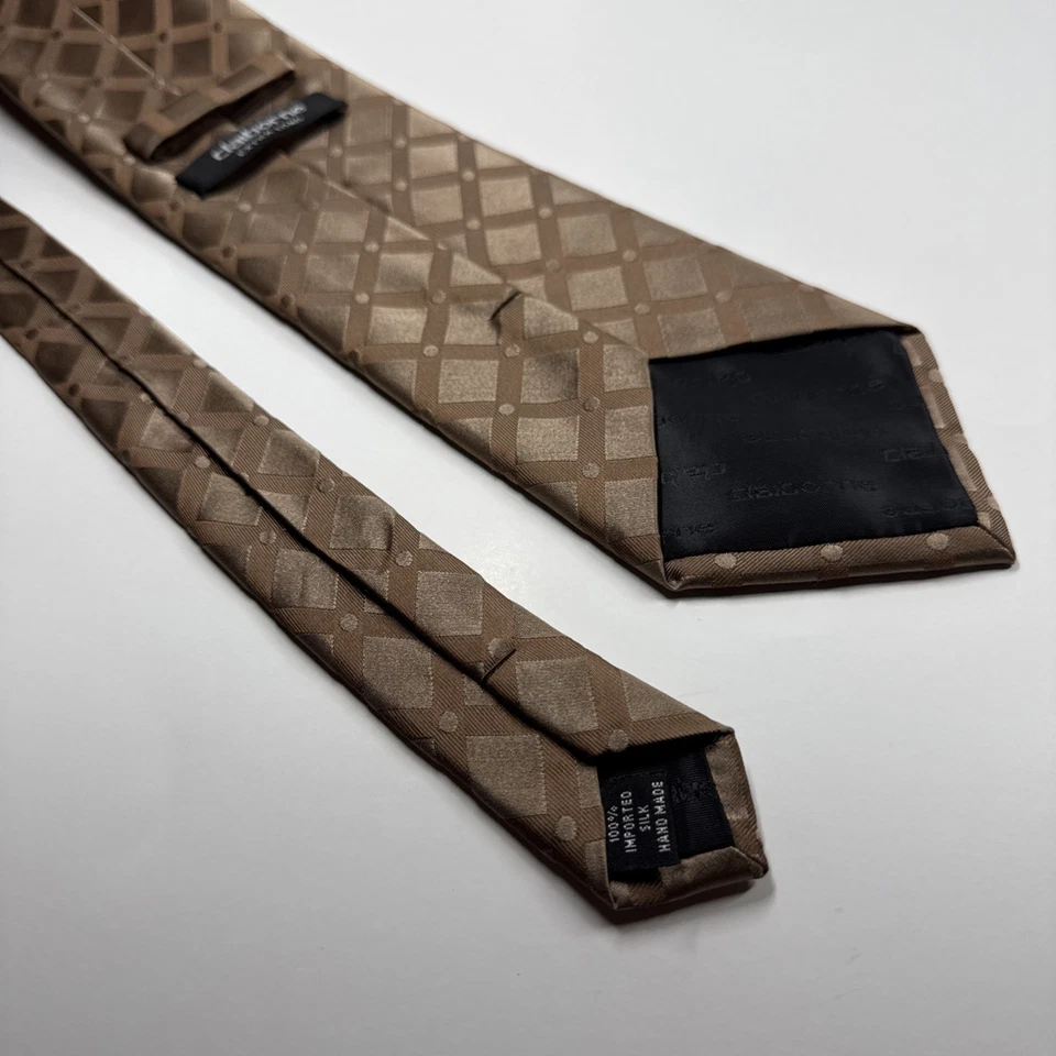 Claiborne Men’s Silk Tie Extra Long Gold Stripes And Squares - Image 2 of 4