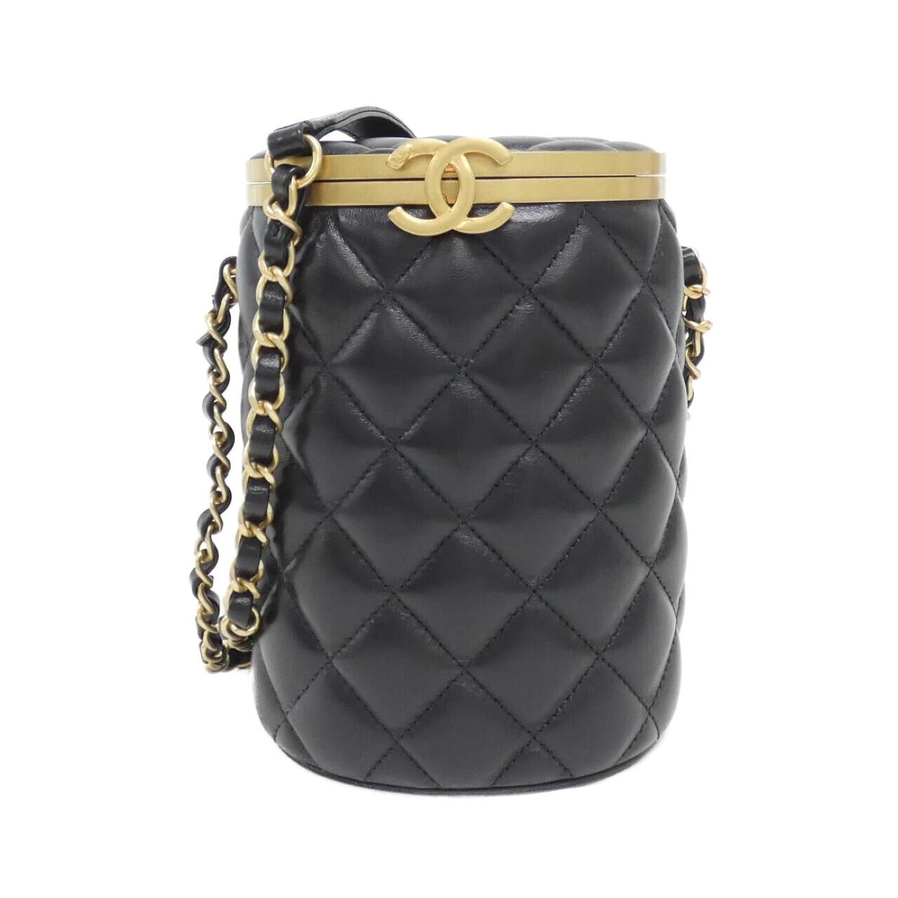 Authentic CHANEL AS2641 Shoulder Bag in Black Caviar Leather
