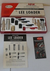 Lee Loader Deluxe Model 16 gauge shotgun hand reloading tool kit