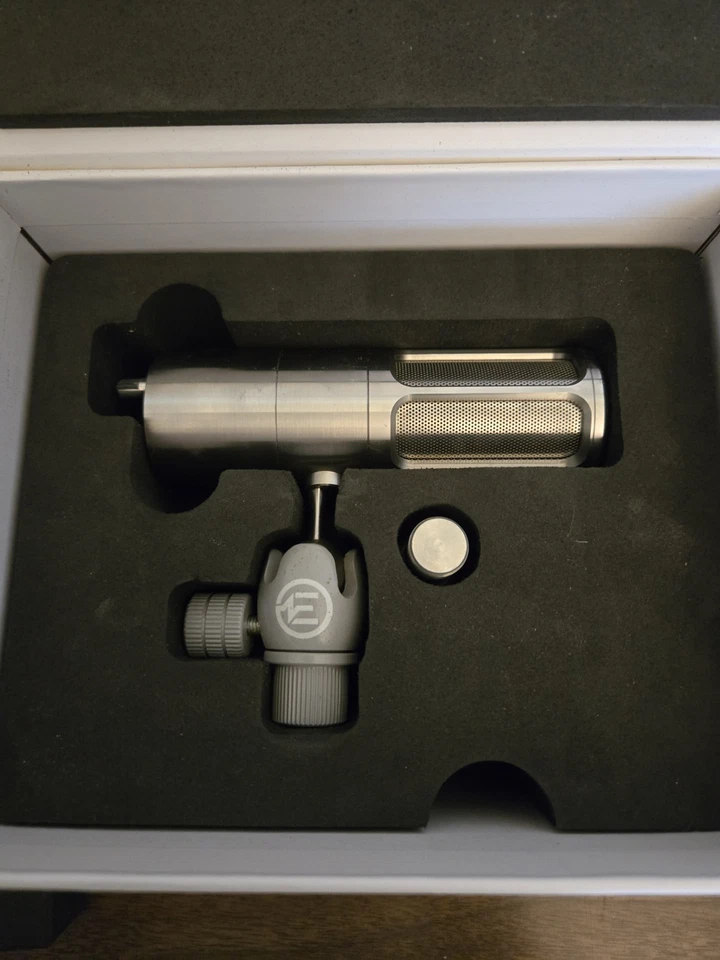 Earthworks ICON PRO XLR  - Image 2 of 4