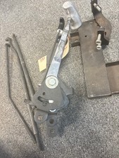 Hurst Ramrod Shifter 410-8588 New ..... Sold As Is Hurst Ramrod Shifter 410-8588 New ..... Sold As Is