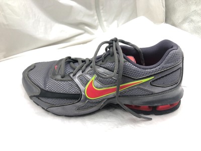 ladies pink tennis shoes