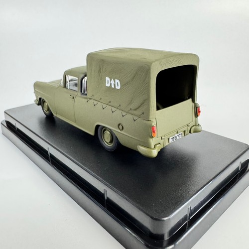 Trax 1/43 TR73C Holden 1960 FB Utility - Australian Army in case - Imagen 4 de 12