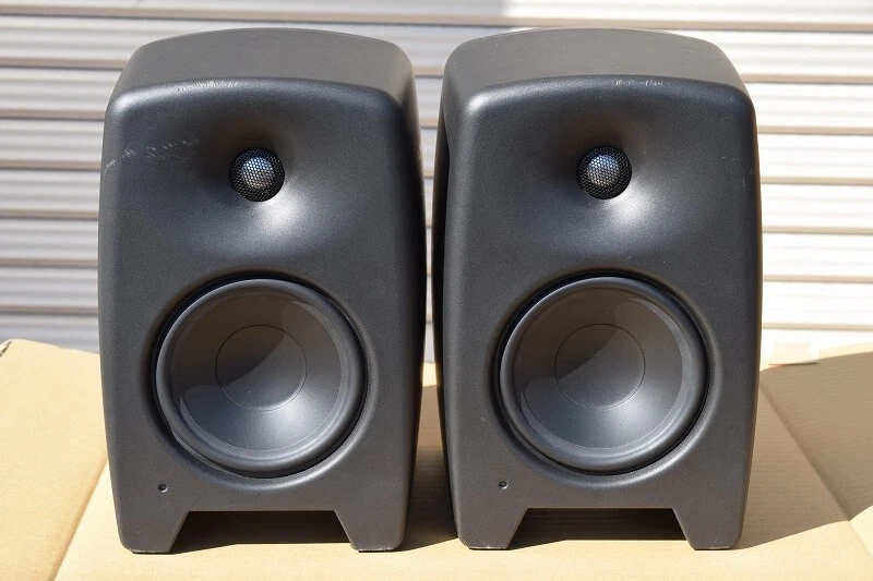 Genelec m030 on sale