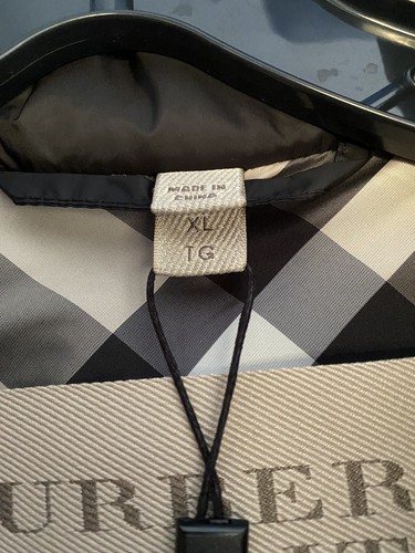 NWT Burberry Women's Dalesbury Nova Check Black Quilted Down Puffer Jacket XS - Picture 13 of 16