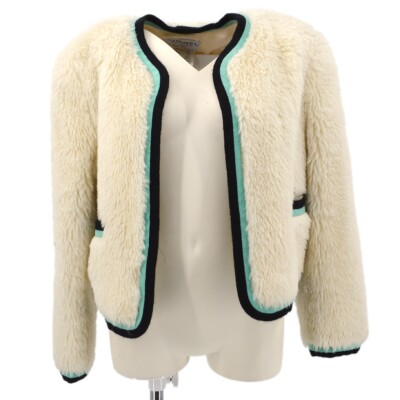 CHANEL ベージュ ジャンパー Chanel 94A #40 Fur Long Sleeve Jacket Coat Black Ivory Blue 89068