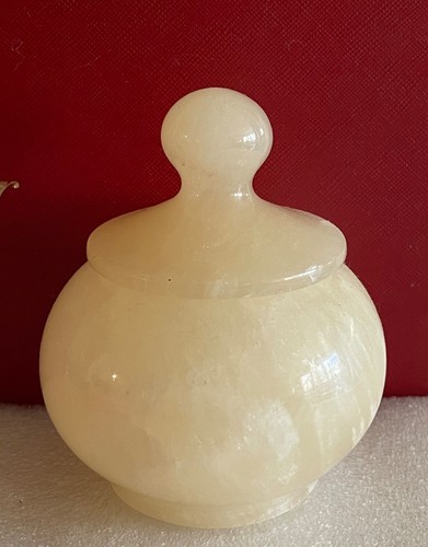 Chinese white jade jar old - Picture 3 of 6