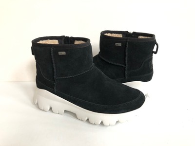ugg palomar black