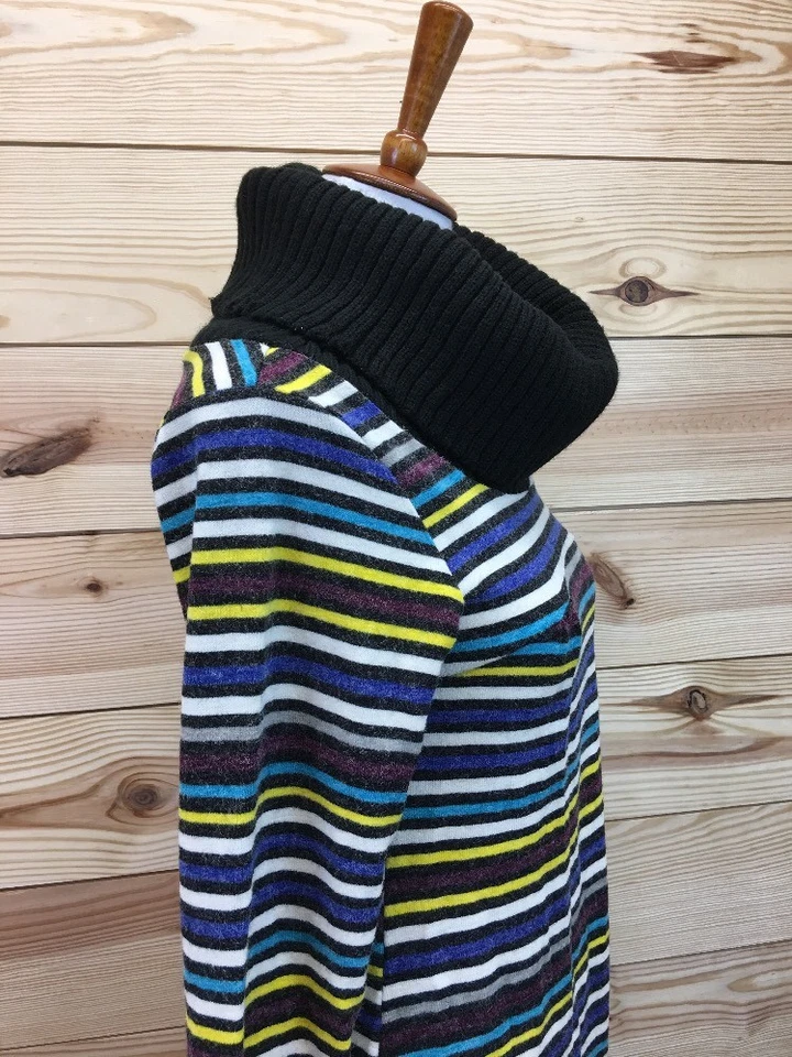 Vestido Suéter Hazel Pequeño Cuello Tortuga Manga Larga Volantes Dobladillo Rayas Colorido B20 Foto 4 de 4