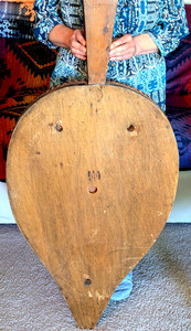 VINTAGE GIANT FIRE PLACE BELLOWS. L- 46'', W - 21'', H - 4''