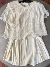 90s S.L. Fashions 2 Pc Skirt Set Womens 20WP Ivory Scalloped Lace Crop Top USA