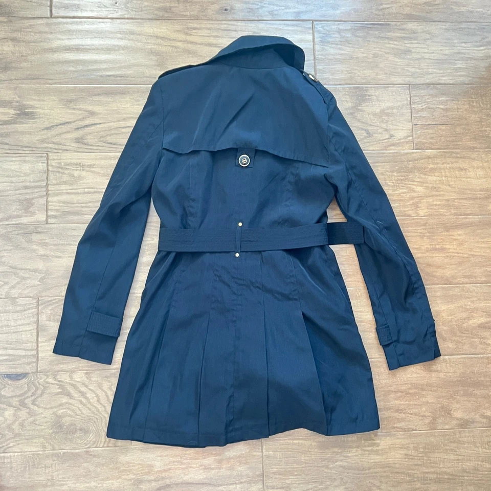 Kenneth Cole Reaction Belted Trench Coat Women's Size M Black/Gold with Hood - Image 2 of 4