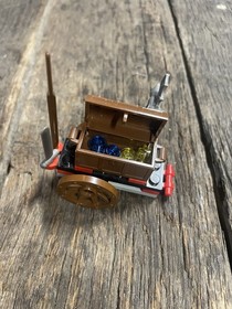 LEGO 6028 : Treasure Cart (pre-owned) No box, no instructions