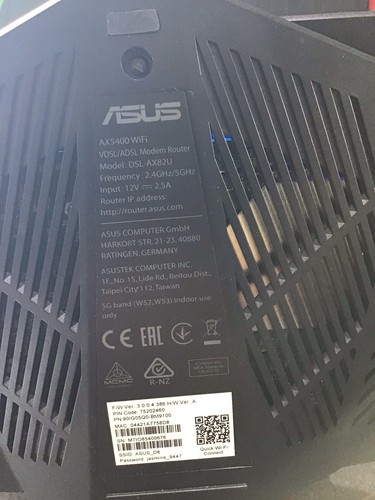 ASUS DSL-AX82U AX5400 dual-band WiFi 6 xDSL modem gaming router. VGC . ⭐️ - Afbeelding 8 van 9