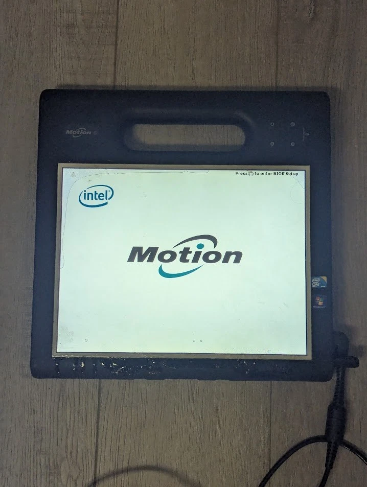 Motion Computing MC-F5 Tablet CFT-003 – i7 / 4GB / 119GB – Powers On, Glue Leak - Image 2 of 4