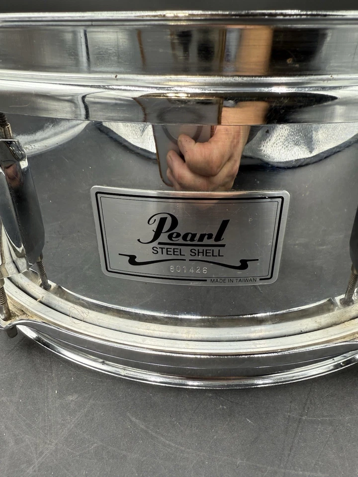 Tambor redoblante Pearl Steel Shell 13" necesita cabezal nuevo Foto 2 de 4