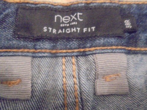 MENS NEXT BLUE STRAIGHT DENIM JEANS WAIST 38" NSIDE LEG 31" BUTTON FLY - 第 3/7 張圖片