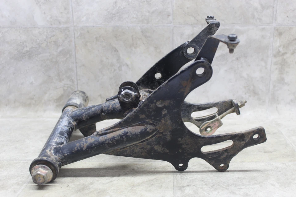 Polaris Scrambler 50 2003 OEM basculante trasero suspensión trasera brazo oscilante 0451073 Foto 4 de 4