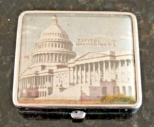 Vintage U.S. Capitol Washington D.C. Woman's Rouge & Powder Compact