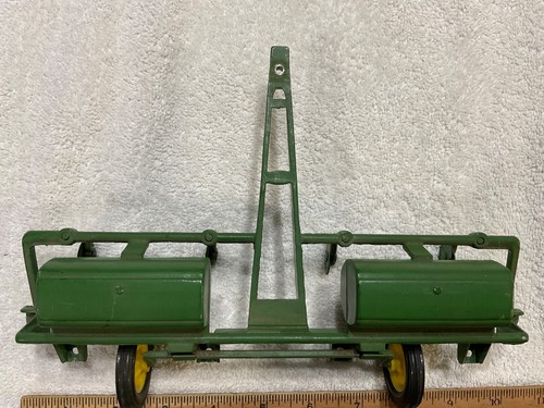 Vintage Ertl John Deere 494 Planter for parts 1:16 scale - Picture 3 of 6