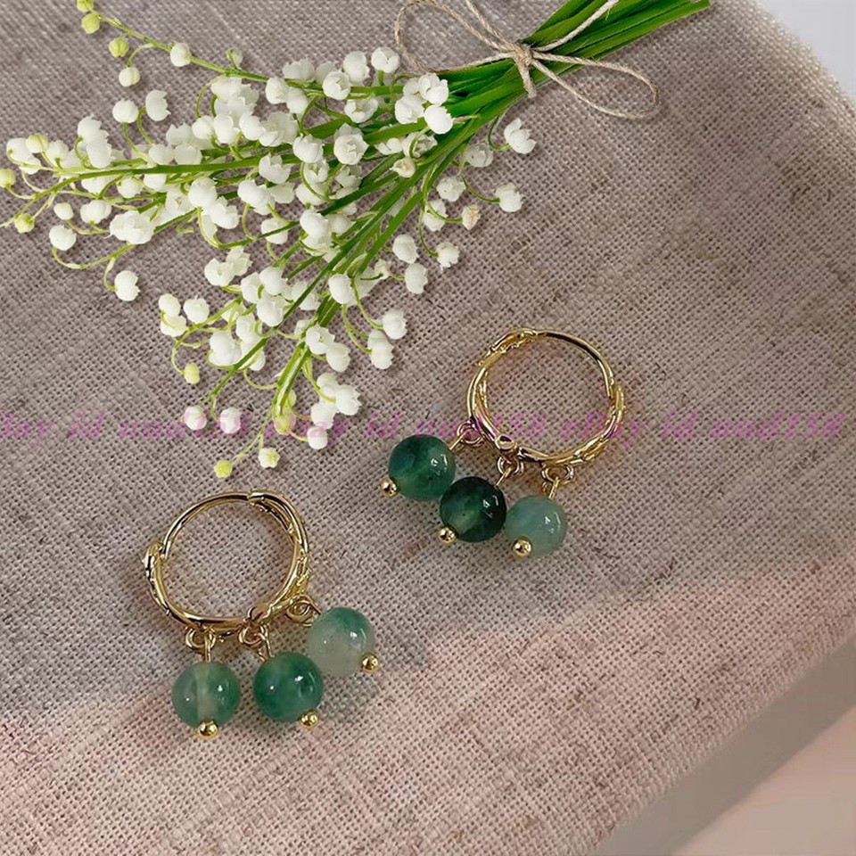 Natural Green Jade Round Gemstone Beads Gold Leverback