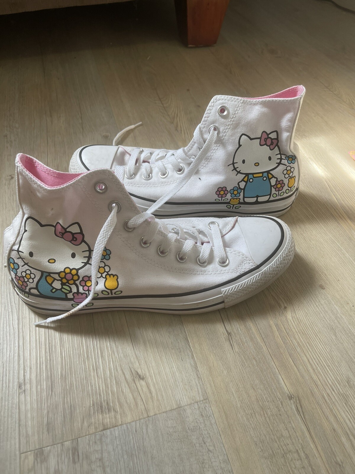 hello kitty x chuck taylor all star hi flowers