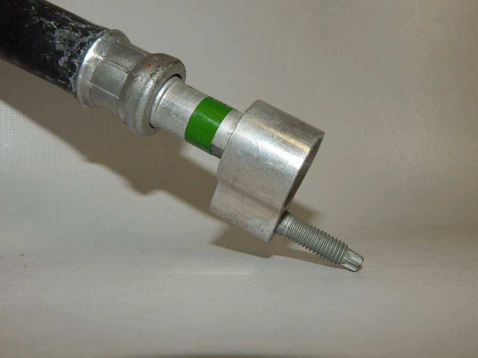 Nuevo OEM 1997-2000 Ford Expedition Lincoln Navigator línea de calefacción auxiliar F75Z18696CB Foto 3 de 4