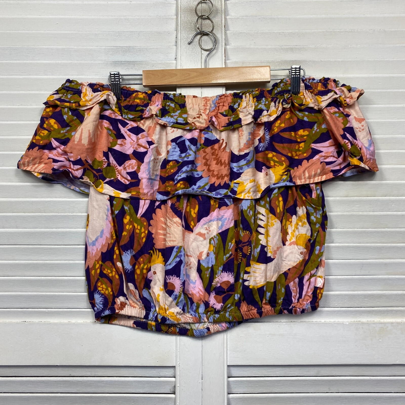 Best & Less x Ellie Whittaker Crop Top Size 16 Floral… - Gem