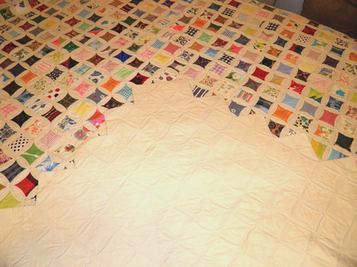 Rare Amish Cathedral Windows Quilt Pattern Amish - Queen Size - No Batting - Picture 8 of 15