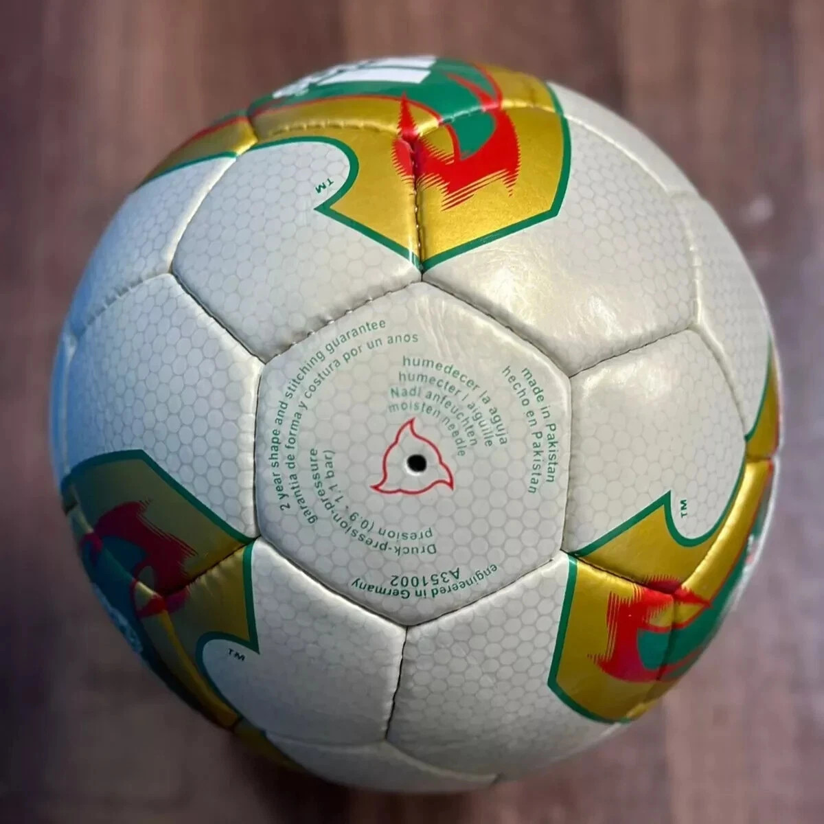 Adidas Fevernova 2002 FIFA World Cup Korea Japan Official Match