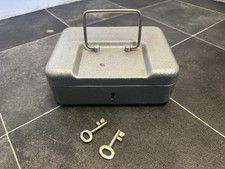 Vintage Metal Cash Box, With 2 Keys, Money Tin J H Veteran Series Holland Grey