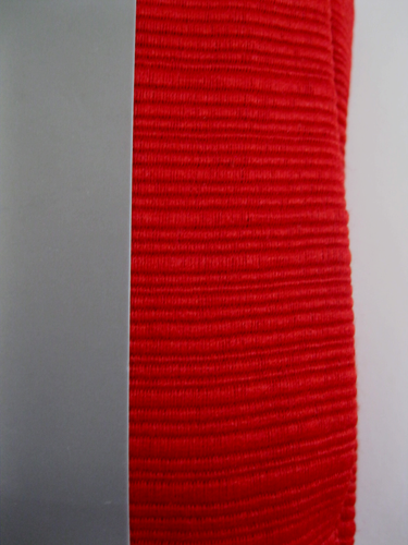 JC Penney Home Mitchell 70 inch Round Tablecloth Pomeian Red New - Picture 3 of 6