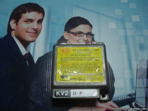 Airbagsensor Airbagsteuergerät Kia Carnival BONTEC 0K553677F0B 0 K553 67 7F0B