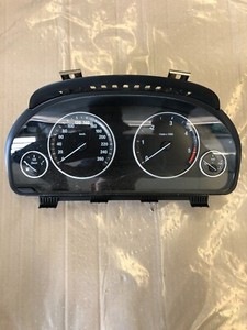 BMW F10 520D Baujahr 2011 Tacho Kombiinstrument 9265179 2207052