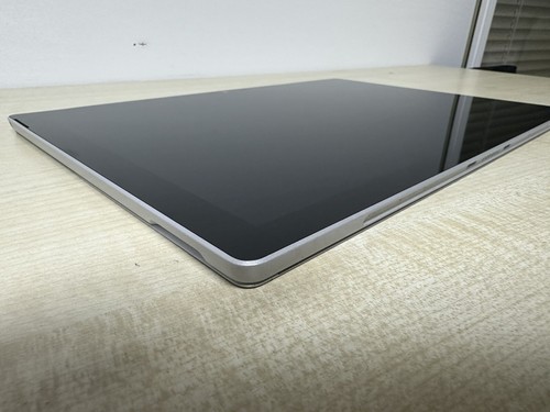Microsoft Surface Pro 5 Tablet 12.3" i5-7300U 8GB RAM 256GB SSD LCD Lines READ - Picture 15 of 19